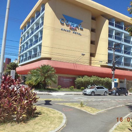 Coral Inn วิตอเรีย ภายนอก รูปภาพ